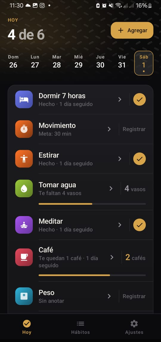 The Hierro Vivo daily screen in Spanish, showing four of six habits done today, with sleep, movement, water, meditation and coffee tracked.