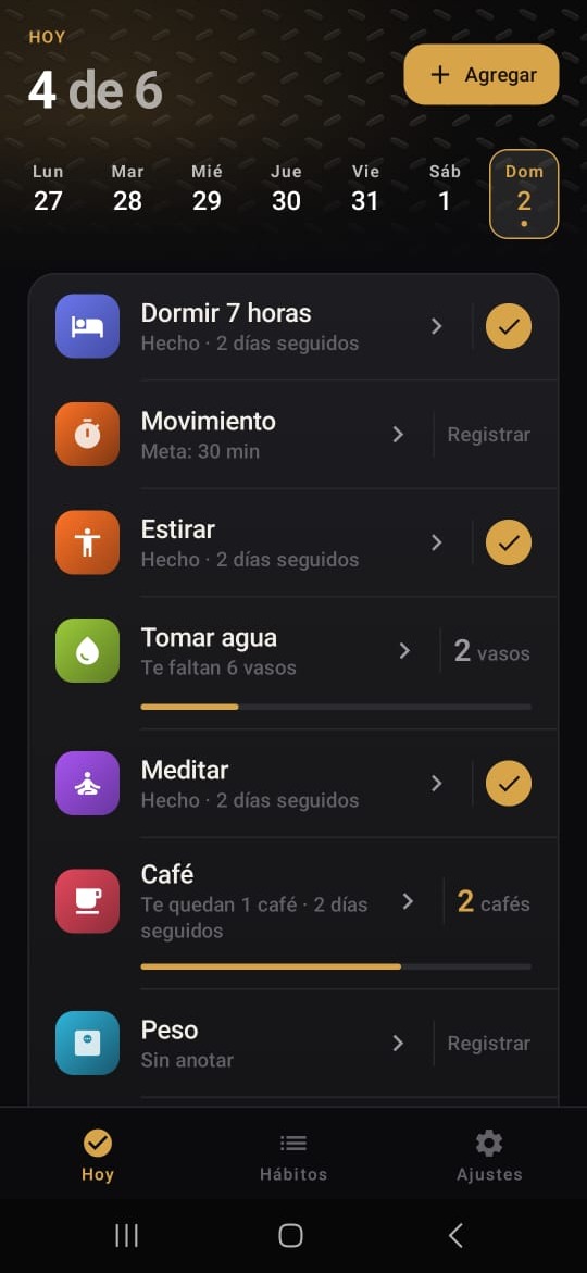 The Hierro Vivo daily screen in dark mode with a partly filled water goal and a coffee limit.